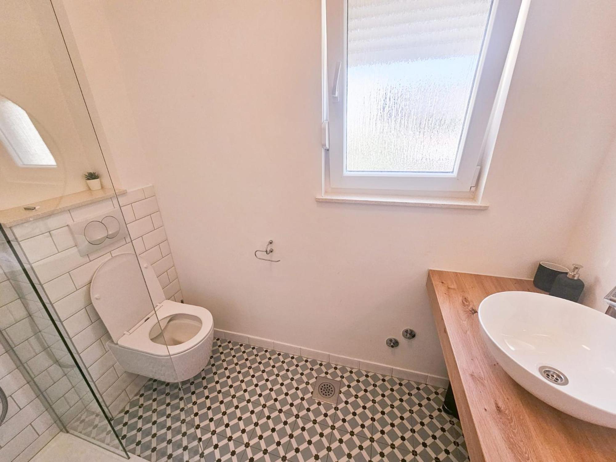 T&T Sea View Apartments Trogir Exteriör bild