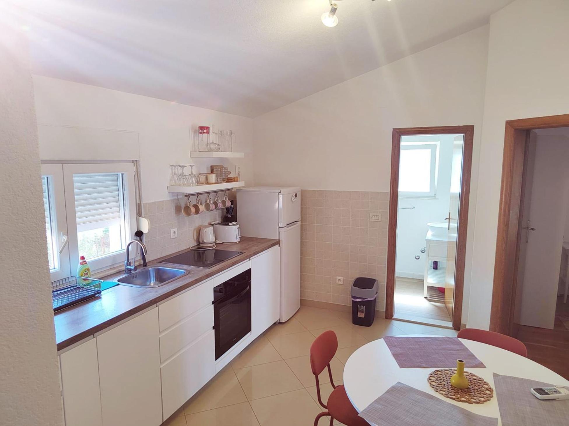 T&T Sea View Apartments Trogir Exteriör bild